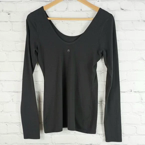 Lululemon Long Sleeved Top - Picture 3 of 4